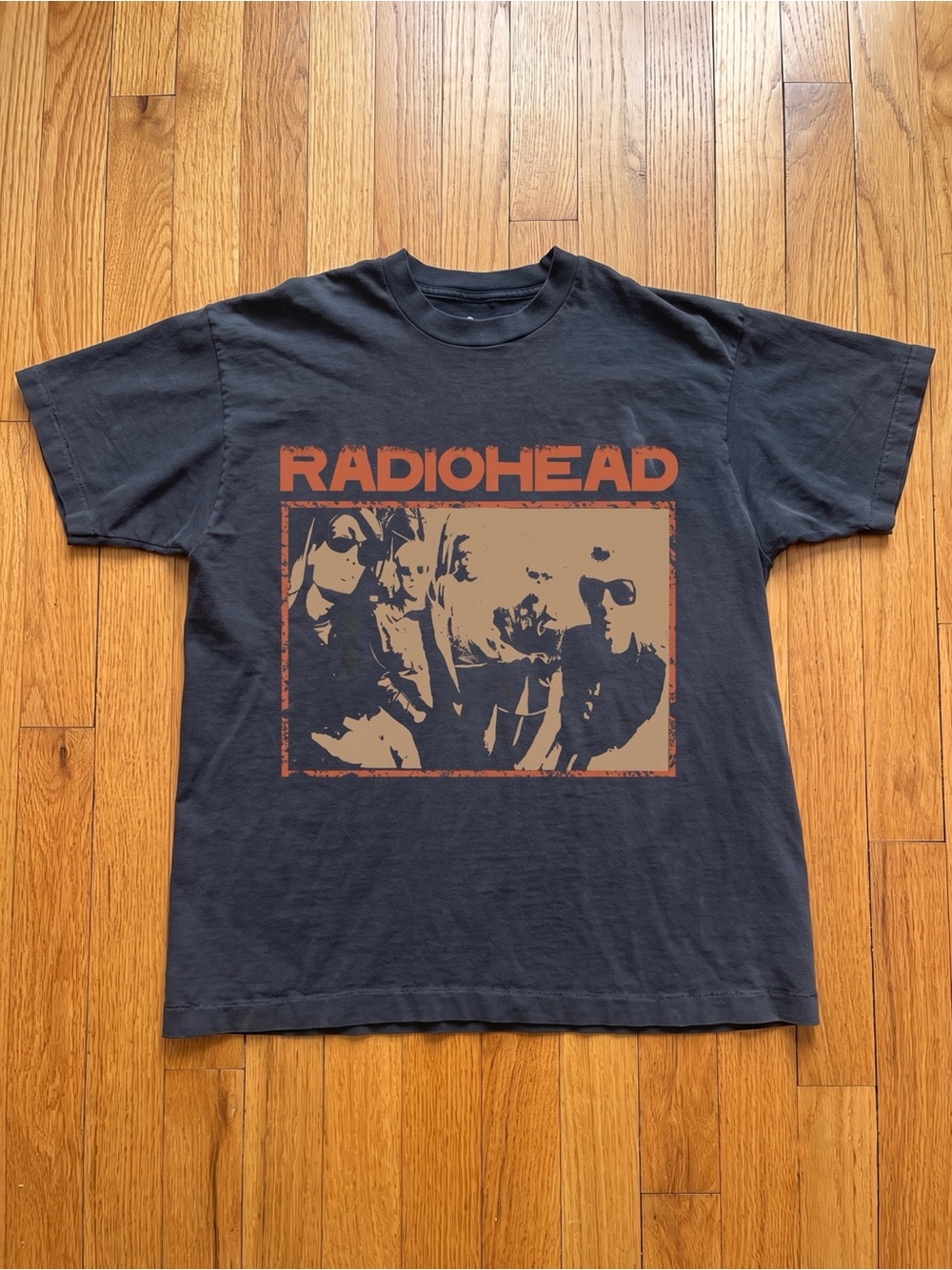 Radiohead Band Photo Black Alternative Rock Music Graphic T-Shirt